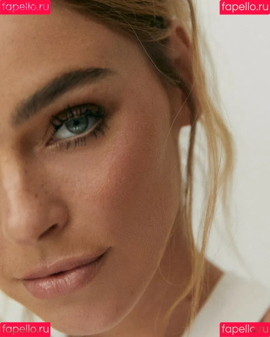 Elizabeth Turner Onlyfans Photo Gallery 