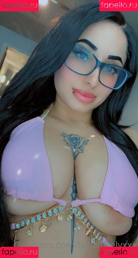 laylalovelyxxx Onlyfans Photo Gallery 