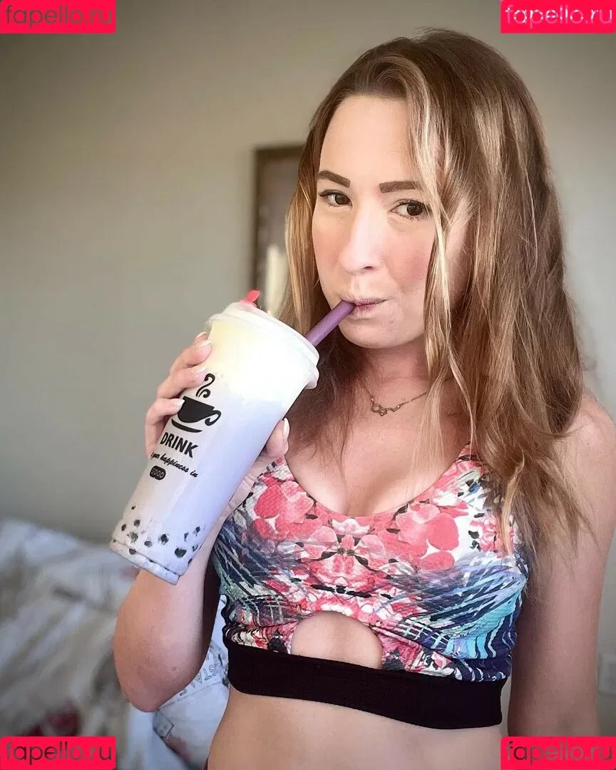 Krisea Marina Onlyfans Photo Gallery 