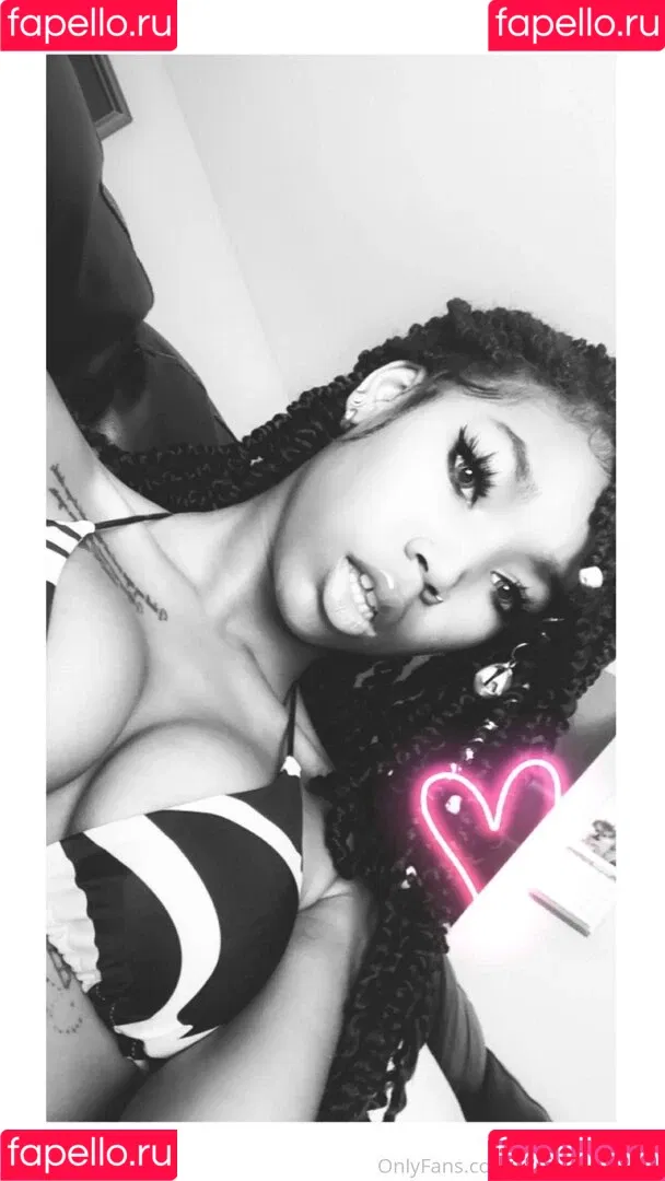 spoiledbrincess Onlyfans Photo Gallery 