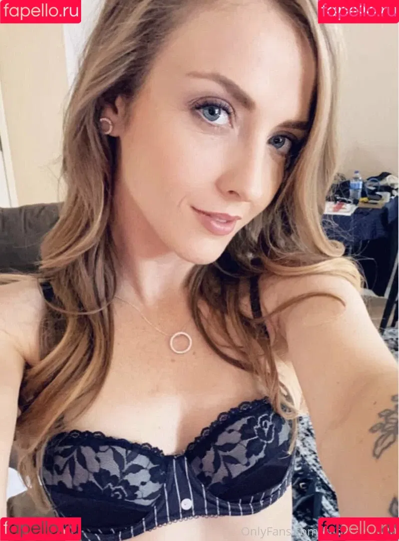 karlakush420 Onlyfans Photo Gallery 