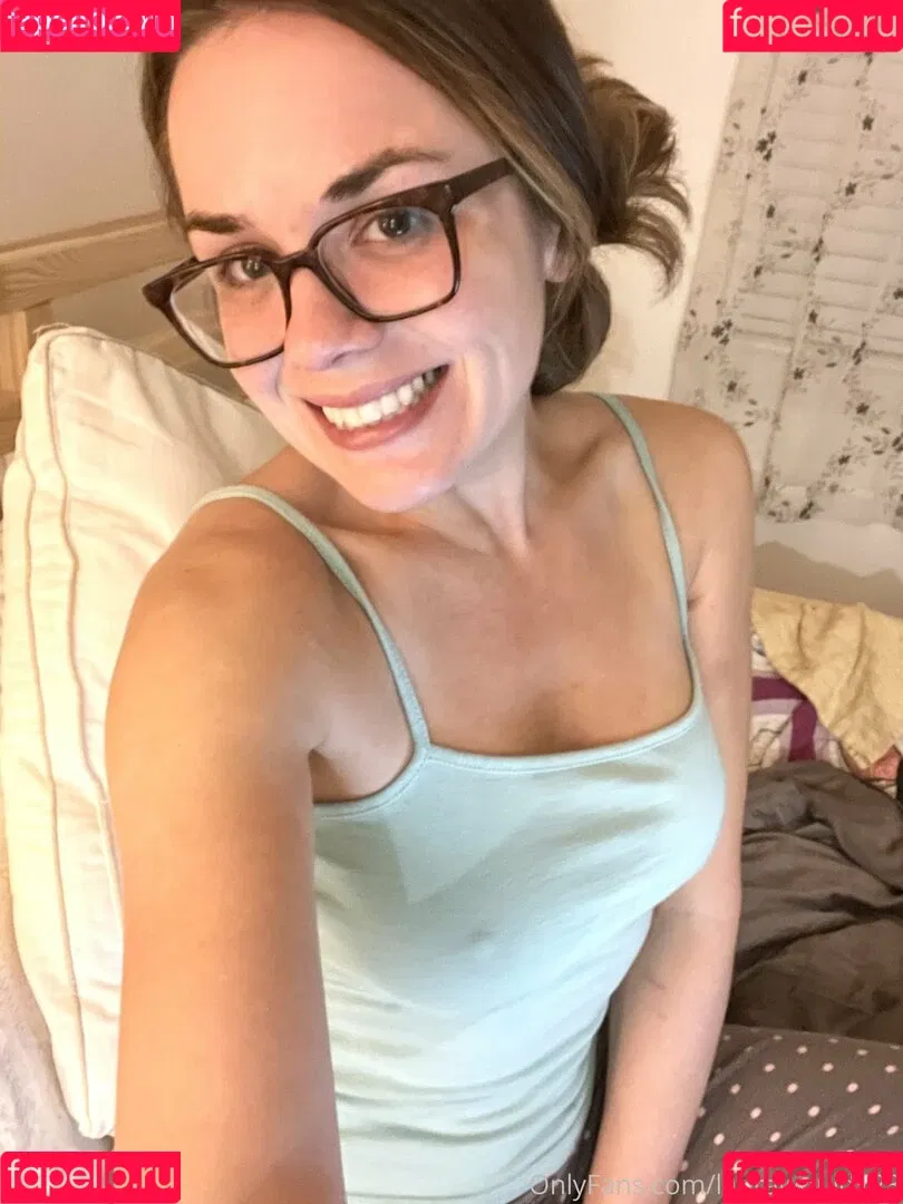 laurawould123 Onlyfans Photo Gallery 