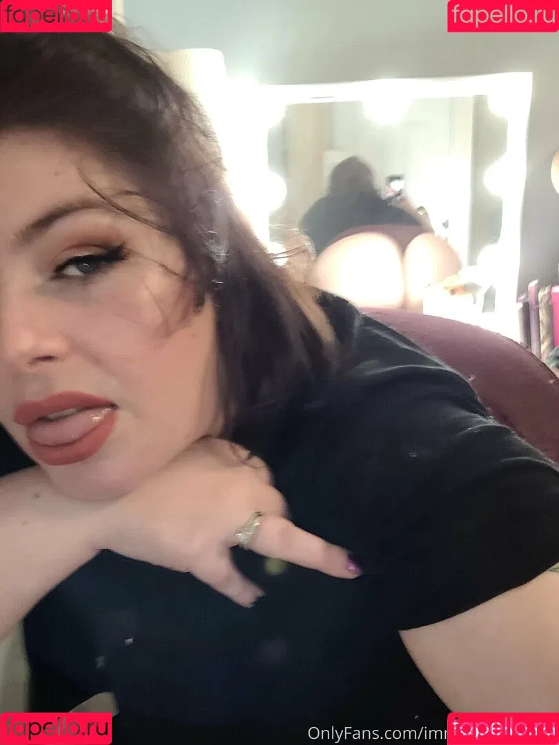 megandaw Onlyfans Photo Gallery 