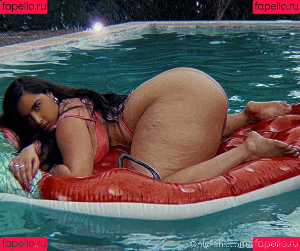 lindaadams Onlyfans Photo Gallery 