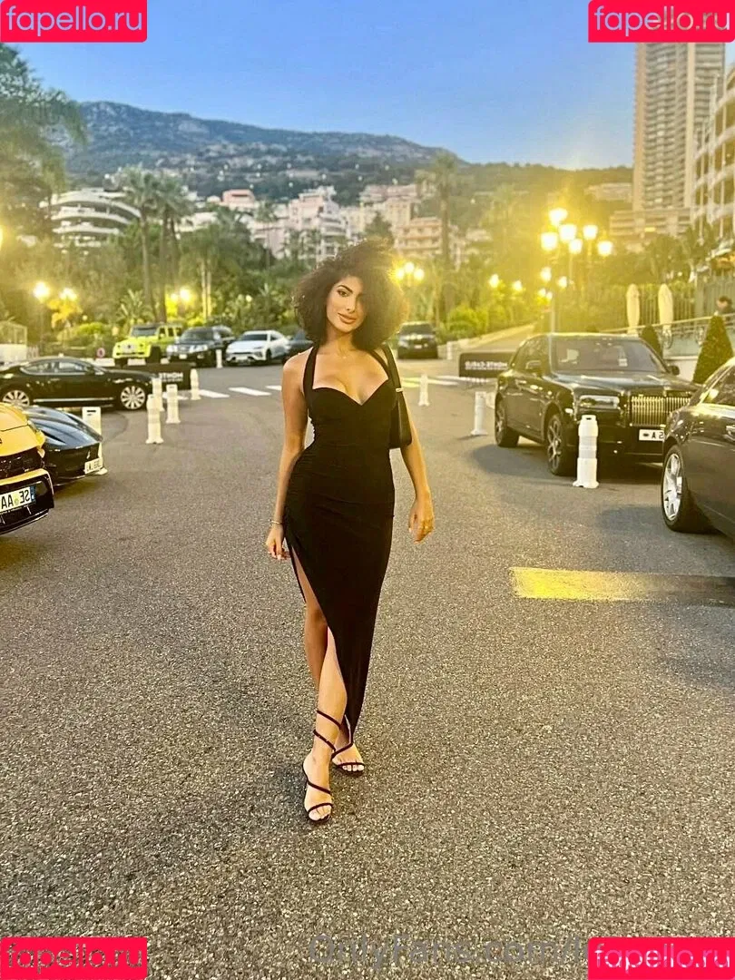 leonayla Onlyfans Photo Gallery 