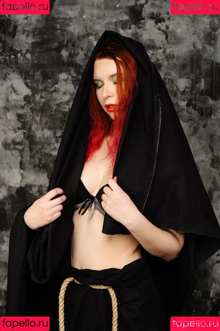 kate_utopiaa Onlyfans Photo Gallery 