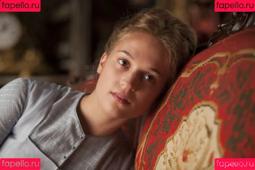 Alicia Vikander Onlyfans Photo Gallery 