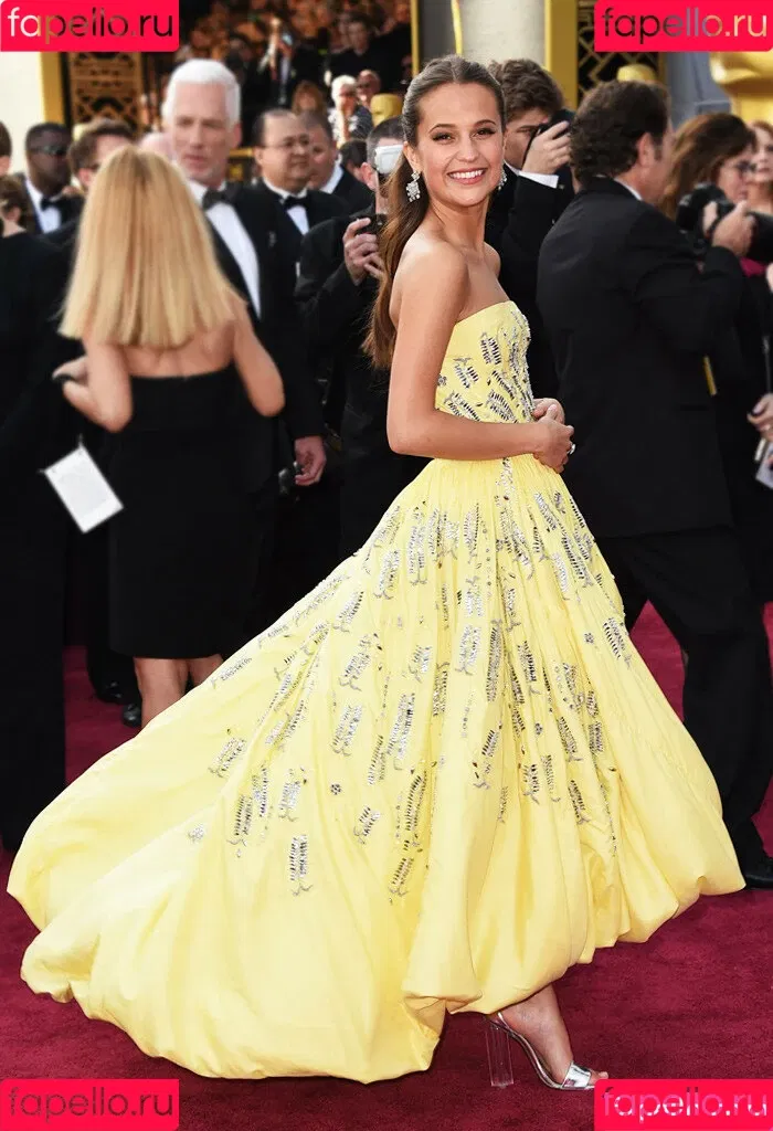 Alicia Vikander Onlyfans Photo Gallery 