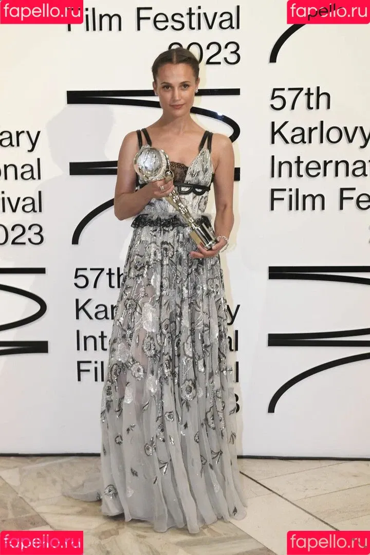 Alicia Vikander Onlyfans Photo Gallery 