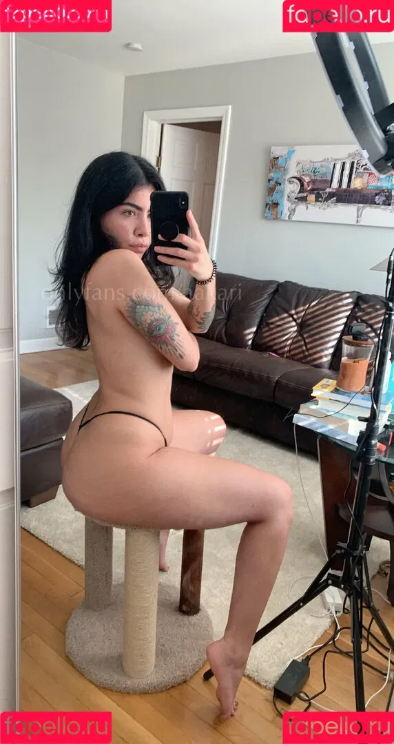 aakari Onlyfans Photo Gallery 