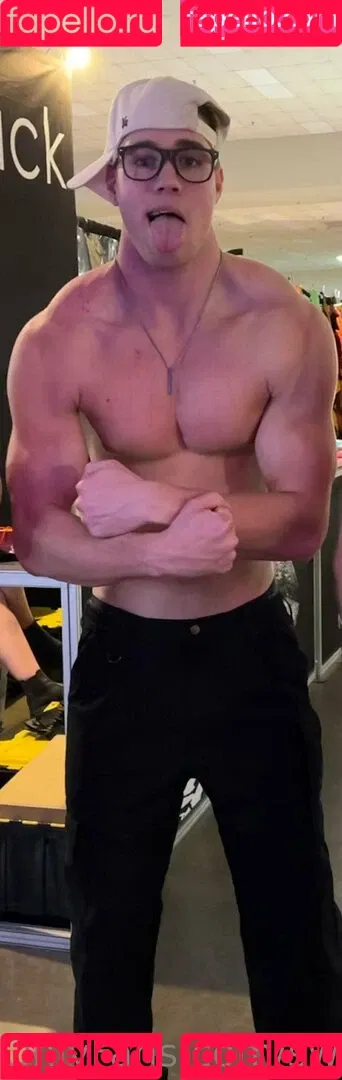 swolemattyy Onlyfans Photo Gallery 