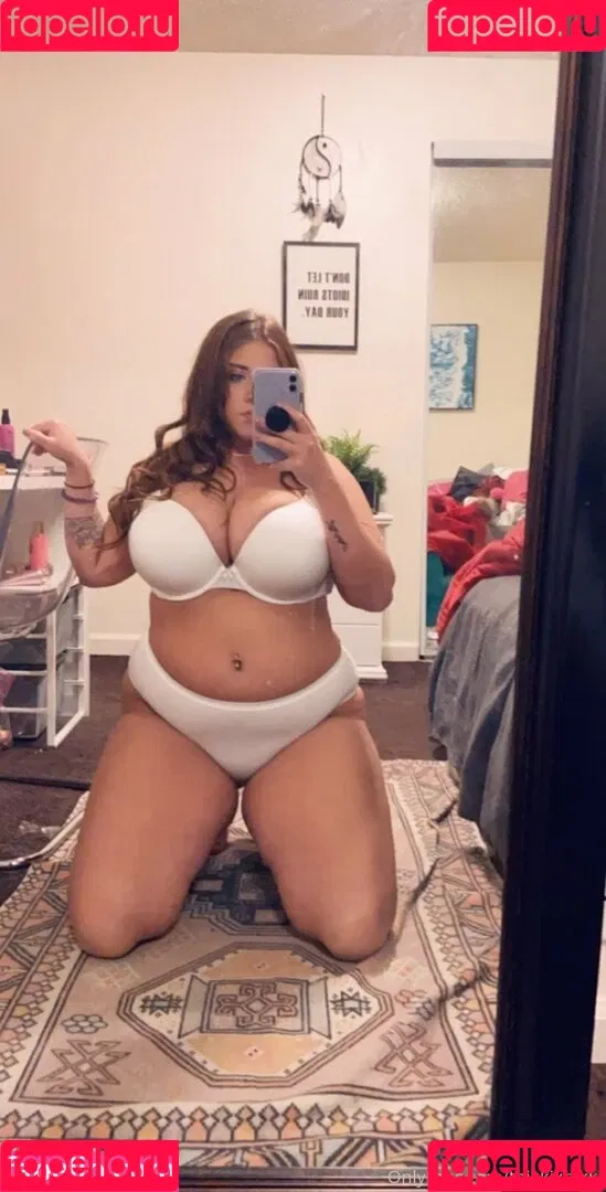 thikkixnikki Onlyfans Photo Gallery 