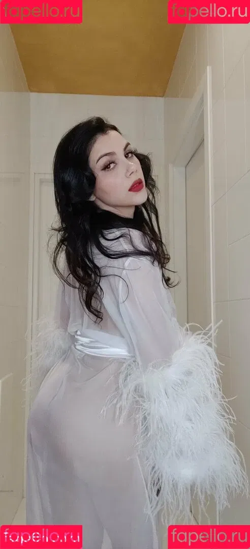 freenappi Onlyfans Photo Gallery 