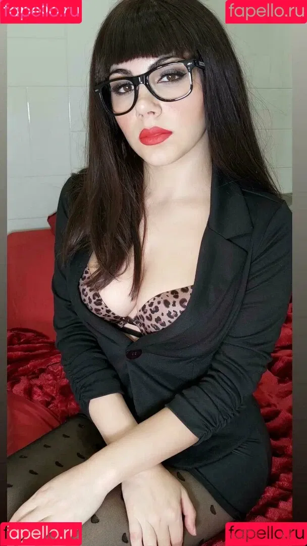 freenappi Onlyfans Photo Gallery 