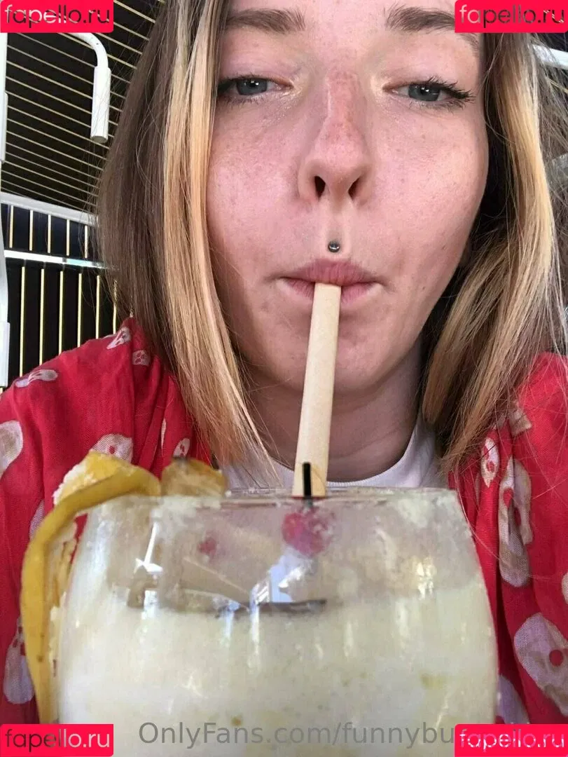 funnybunnykiss Onlyfans Photo Gallery 