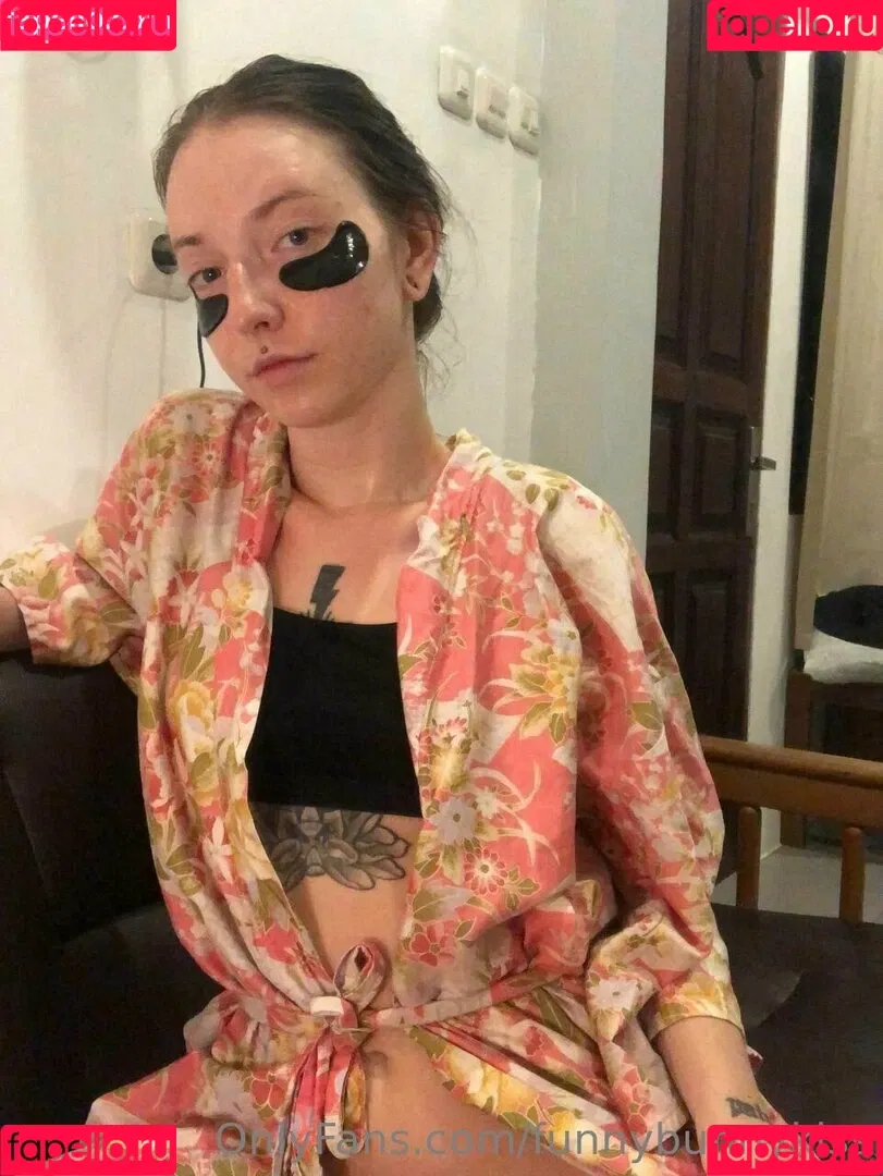 funnybunnykiss Onlyfans Photo Gallery 