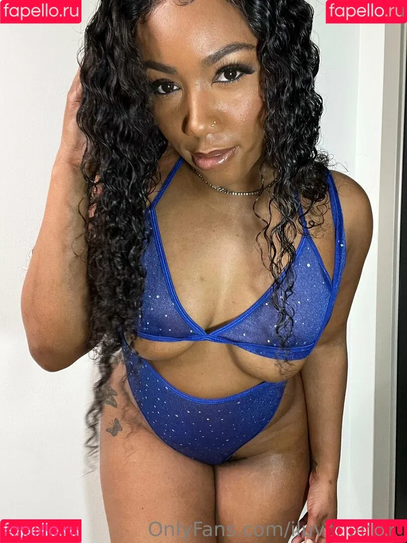 iluvchanell_ Onlyfans Photo Gallery 