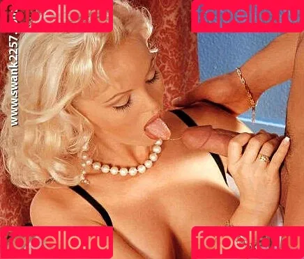 Silvia Saint Onlyfans Photo Gallery 
