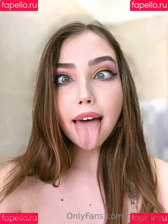 caylinlive Onlyfans Photo Gallery 