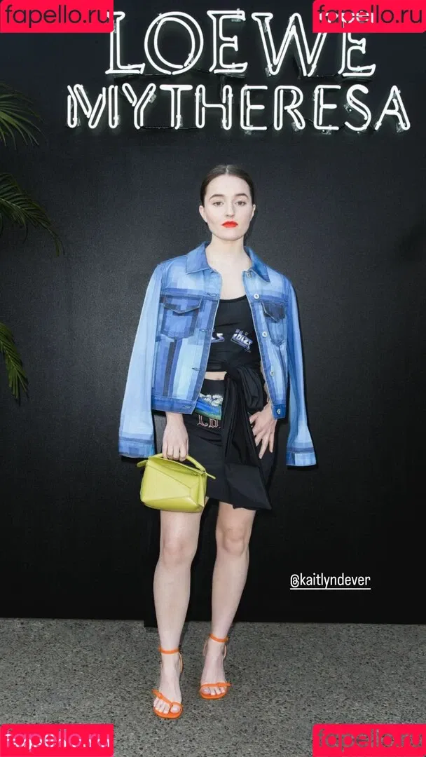 Kaitlyn Dever Onlyfans Photo Gallery 