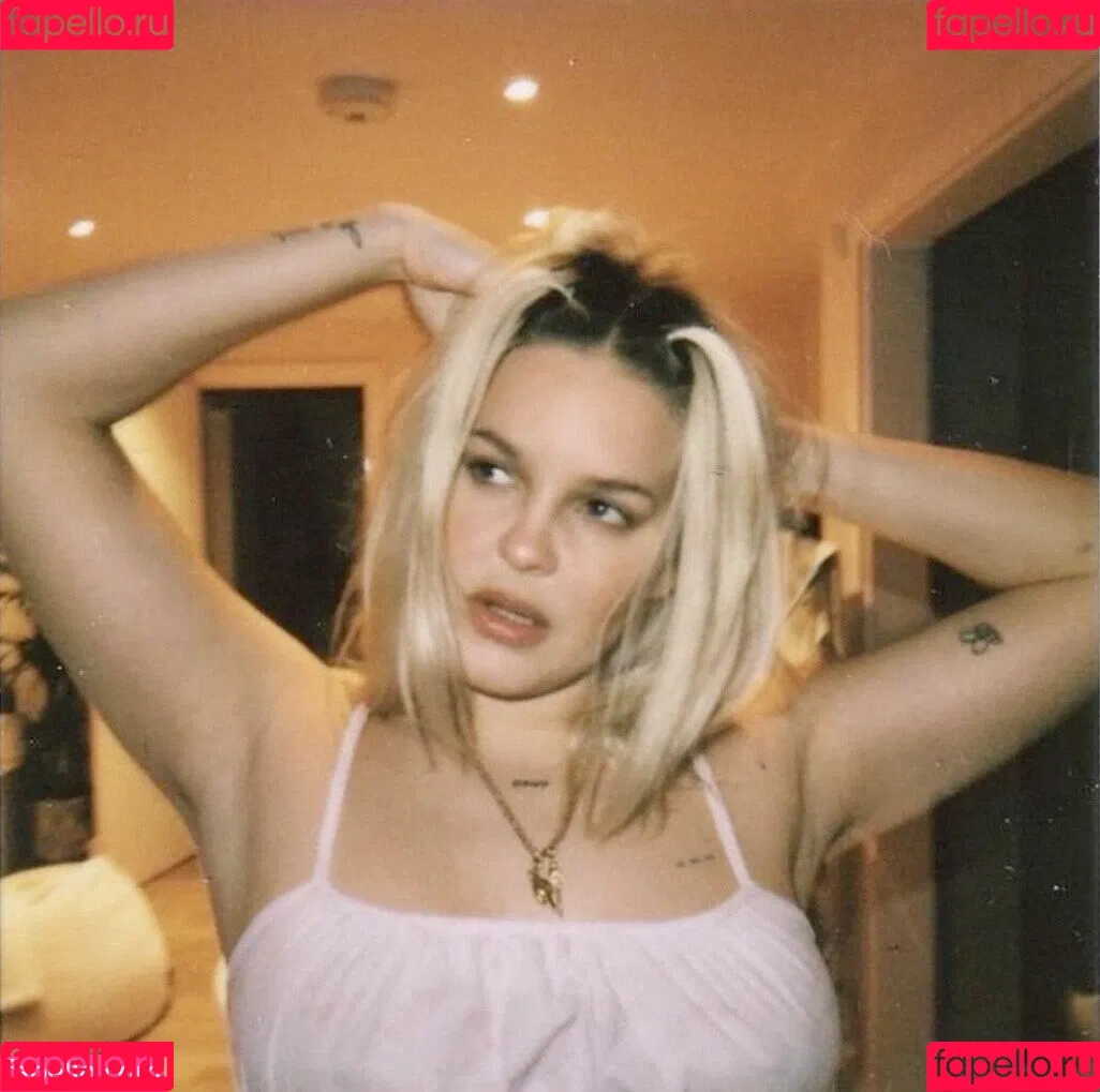 Annemarie Onlyfans Photo Gallery 
