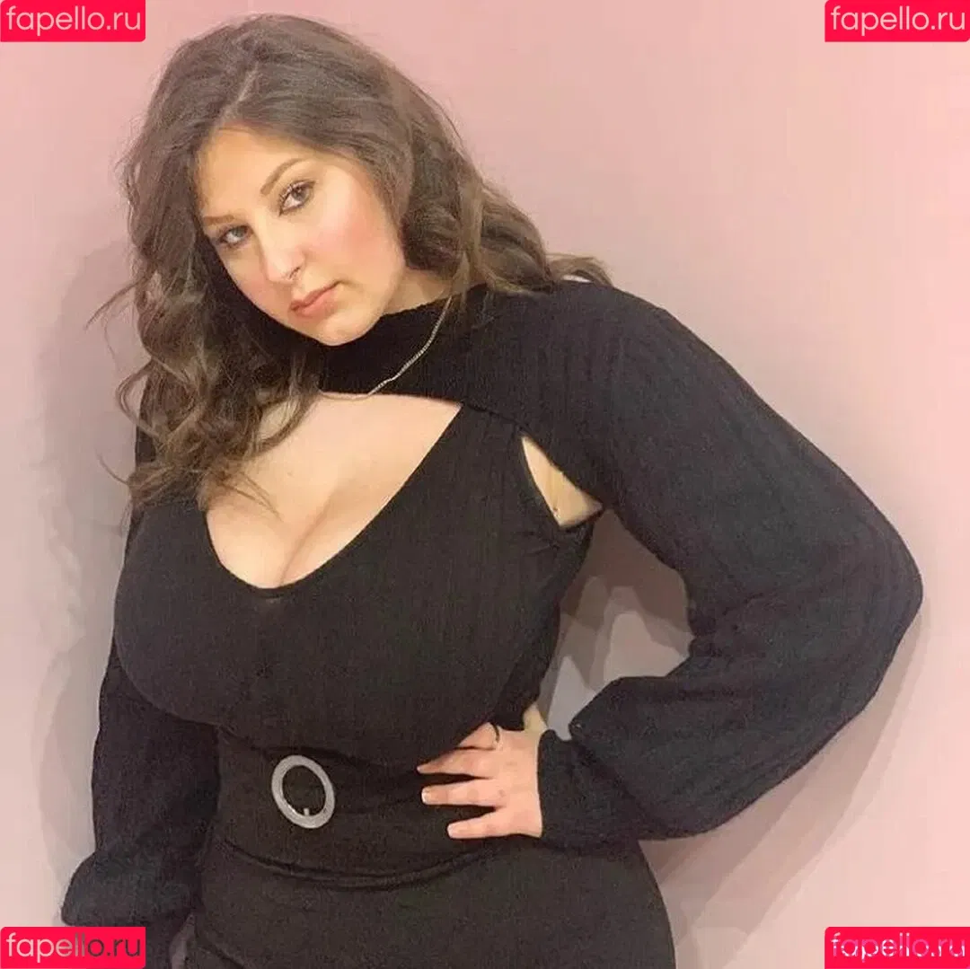 Jolanda Tummolillo Onlyfans Photo Gallery 