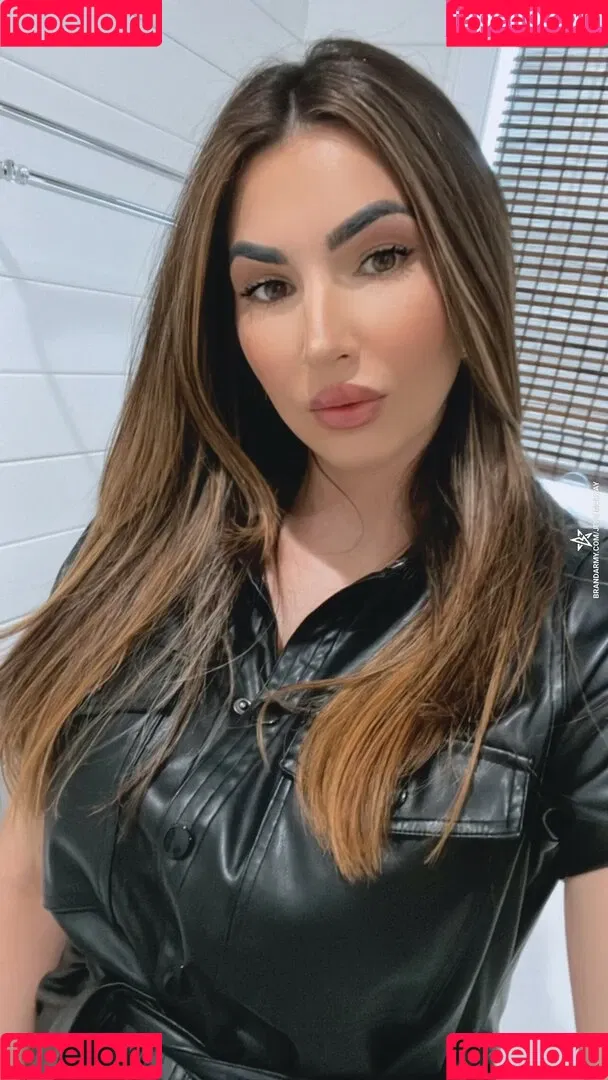 Cassie Lee Onlyfans Photo Gallery 