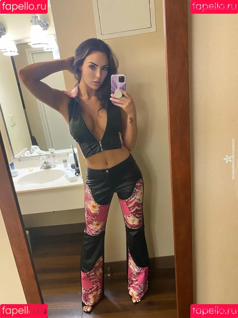 Cassie Lee Onlyfans Photo Gallery 