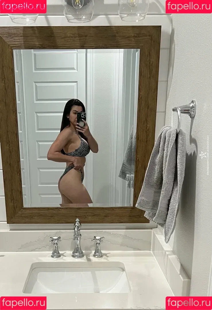 Cassie Lee Onlyfans Photo Gallery 