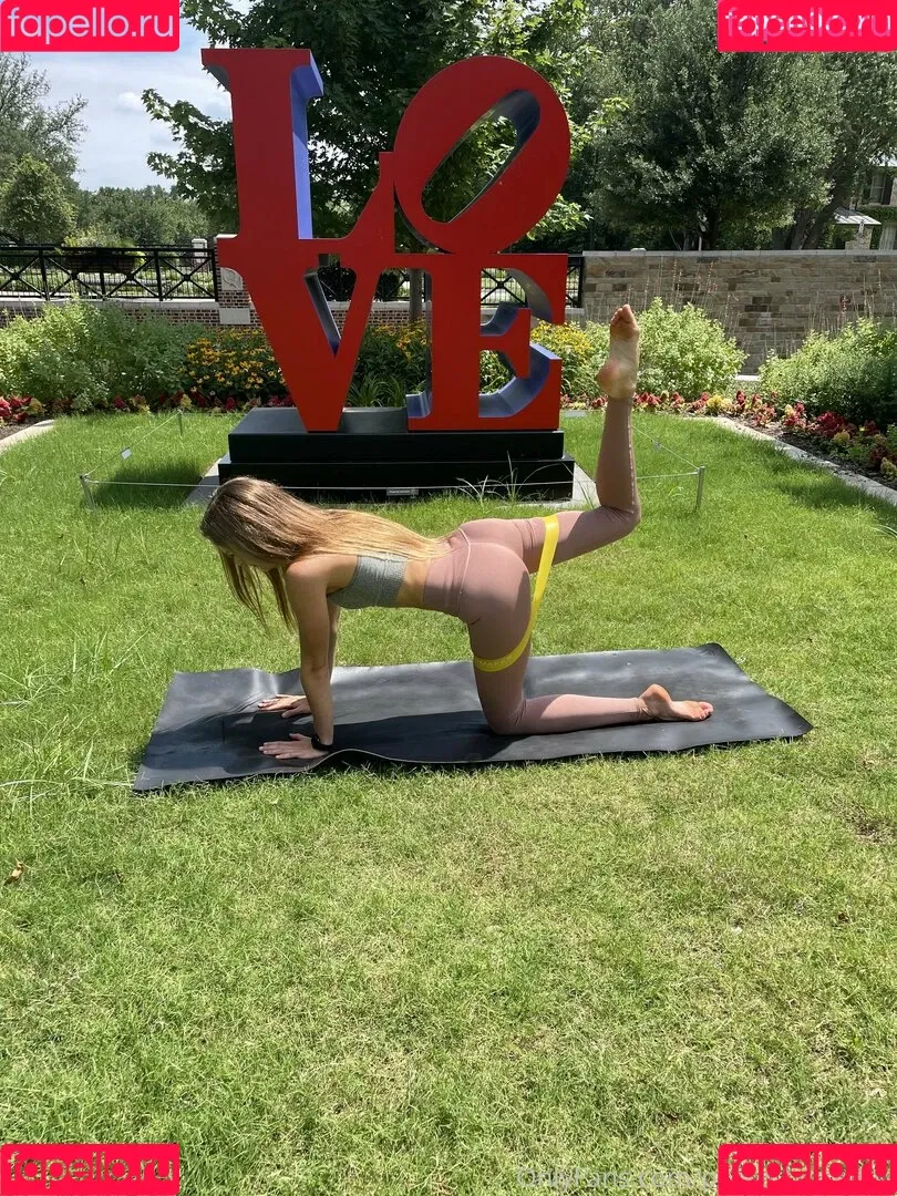flowwithsky Onlyfans Photo Gallery 
