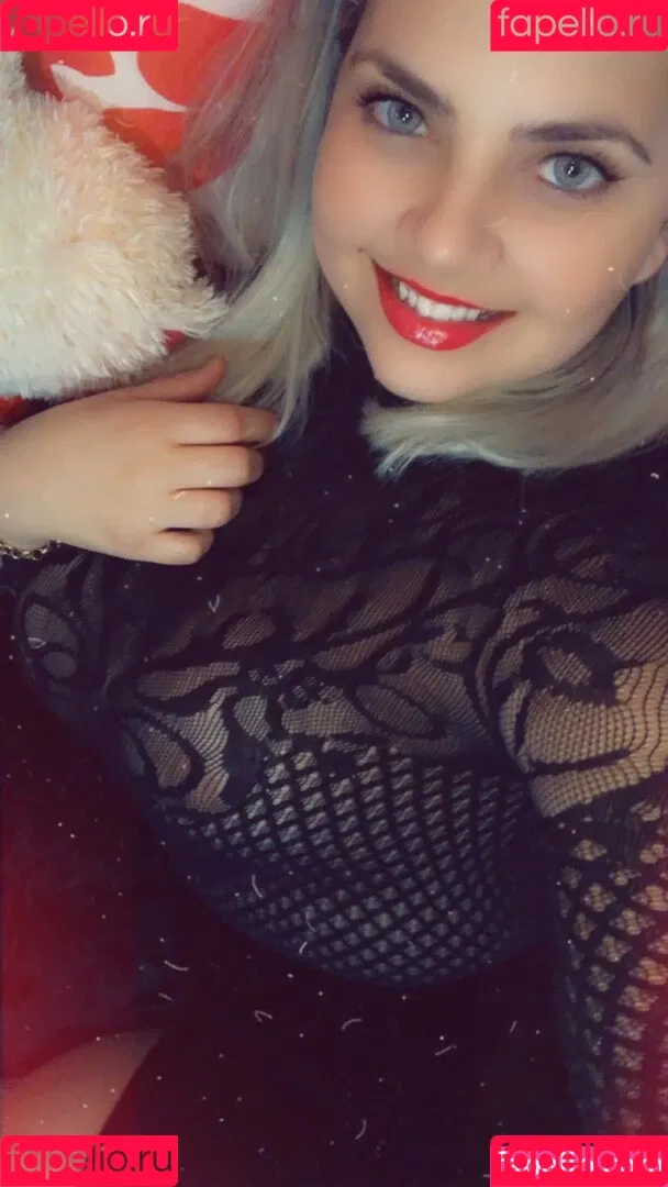 Débora Porto Onlyfans Photo Gallery 