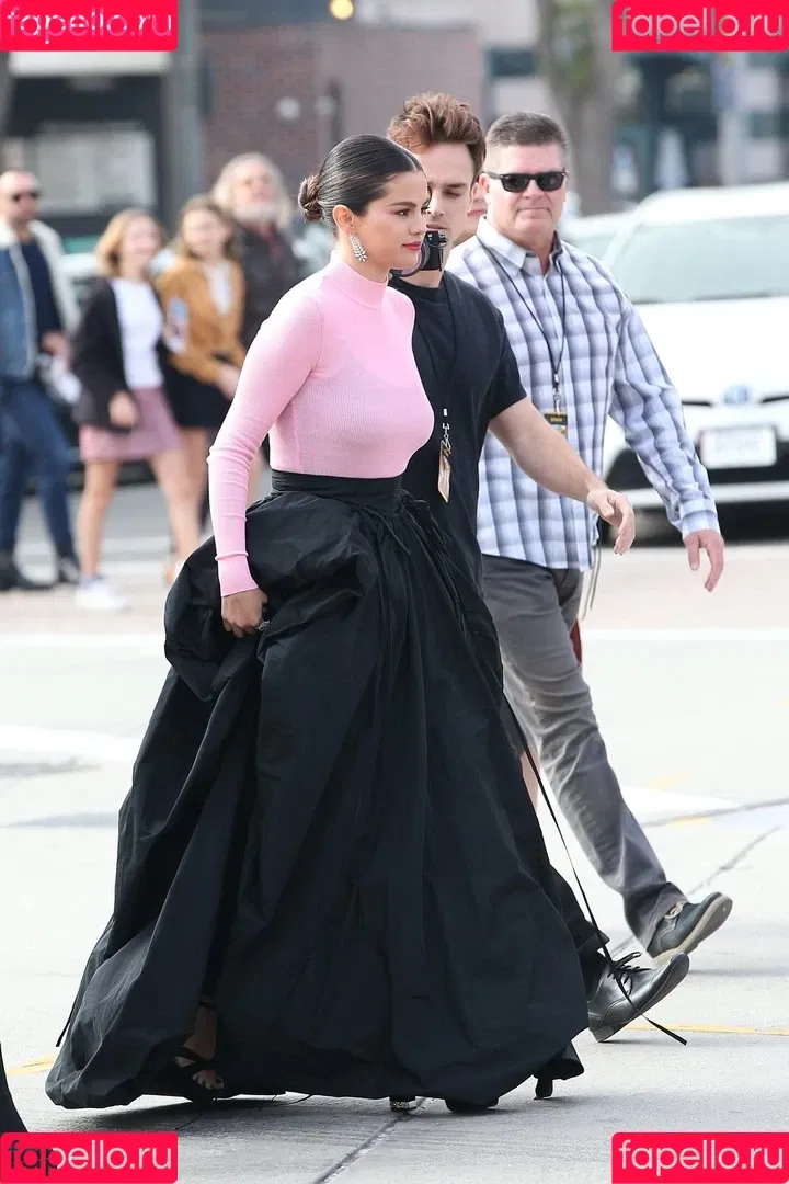 Selena Gomez Onlyfans Photo Gallery 