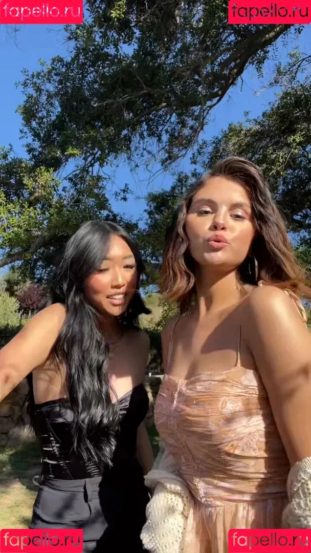 Selena Gomez Onlyfans Photo Gallery 