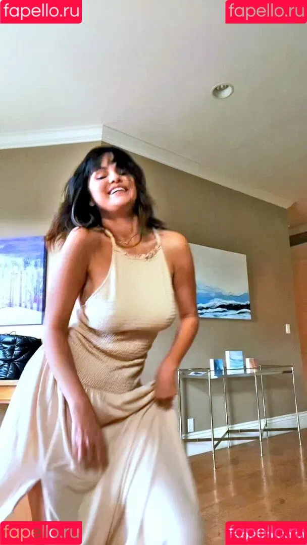 Selena Gomez Onlyfans Photo Gallery 