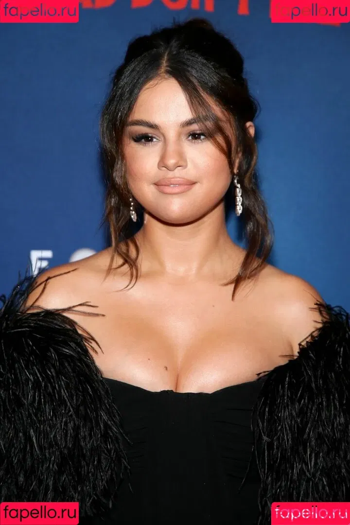 Selena Gomez Onlyfans Photo Gallery 