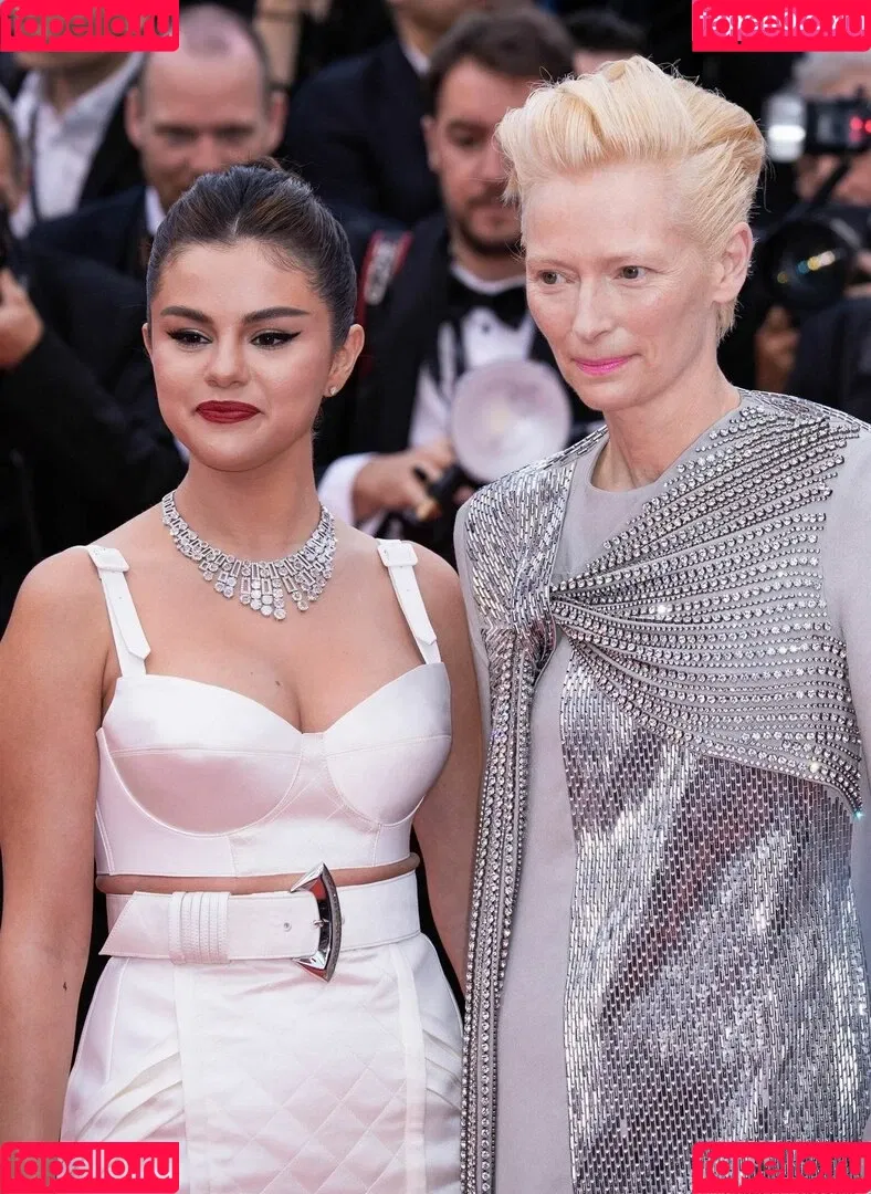 Selena Gomez Onlyfans Photo Gallery 