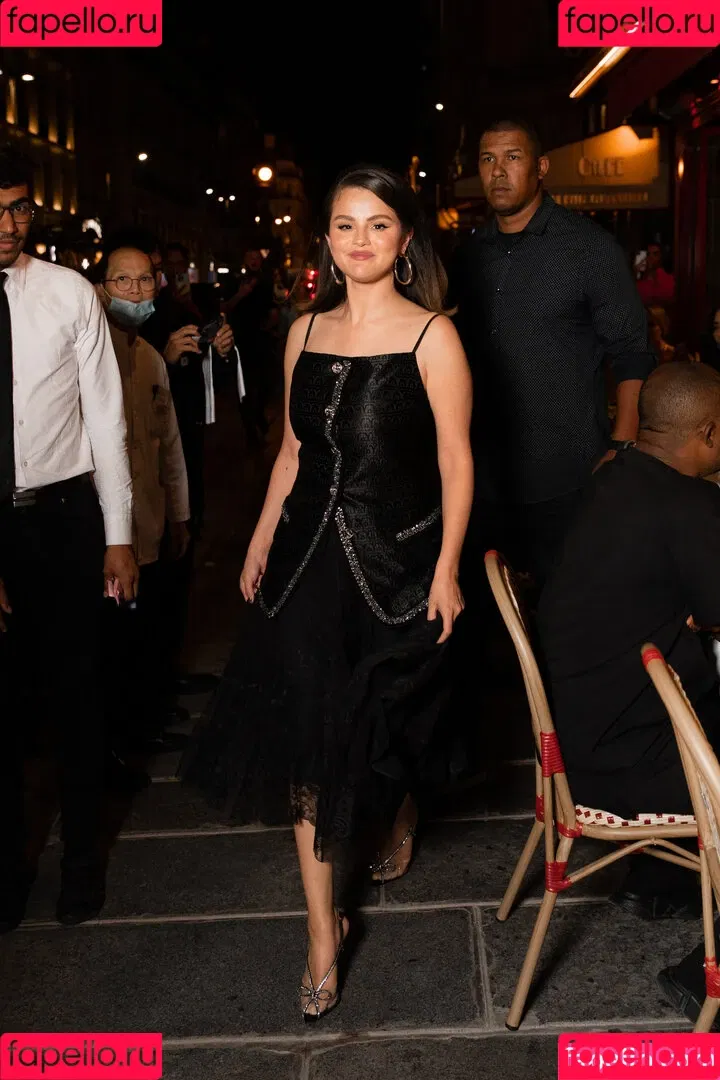 Selena Gomez Onlyfans Photo Gallery 