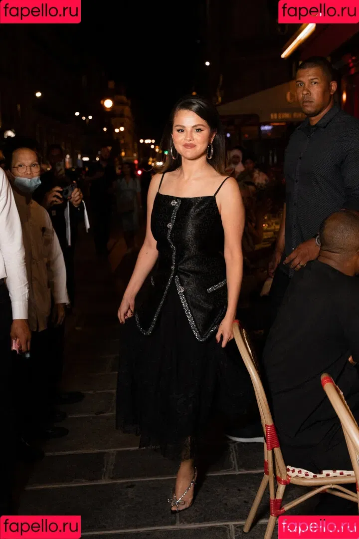 Selena Gomez Onlyfans Photo Gallery 