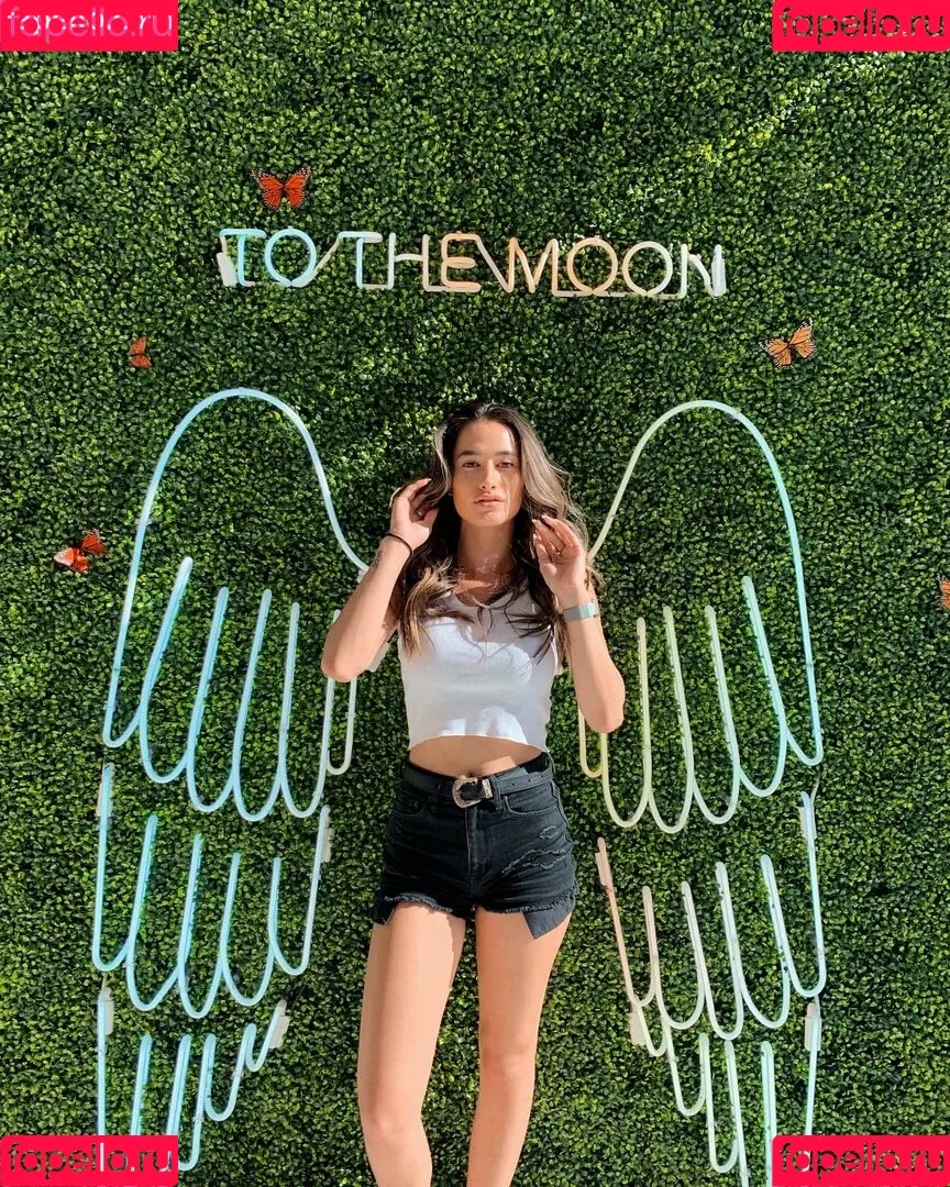 carlieauszler Onlyfans Photo Gallery 