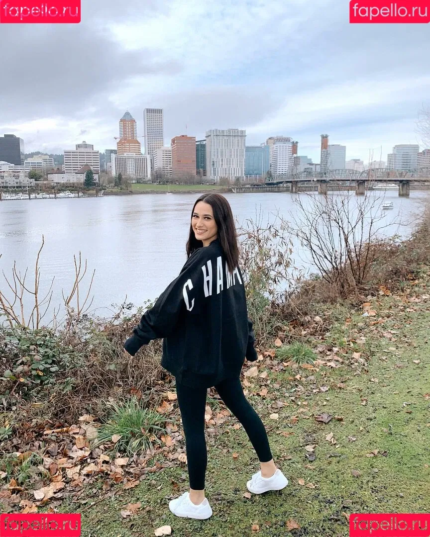 carlieauszler Onlyfans Photo Gallery 
