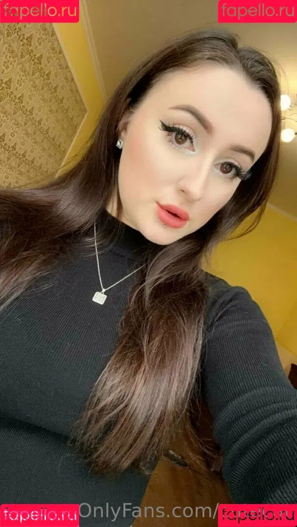 mi_ameli Onlyfans Photo Gallery 
