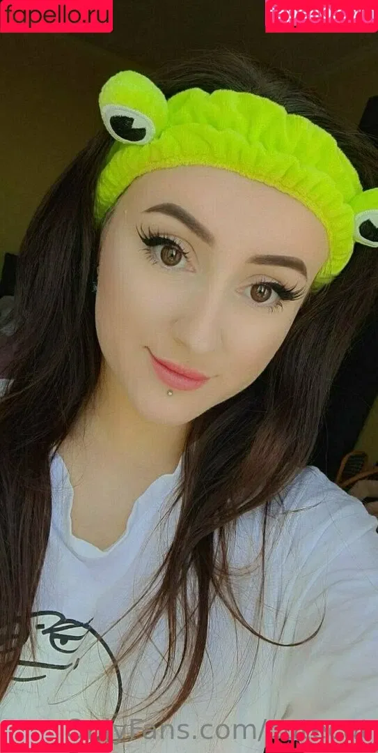 mi_ameli Onlyfans Photo Gallery 