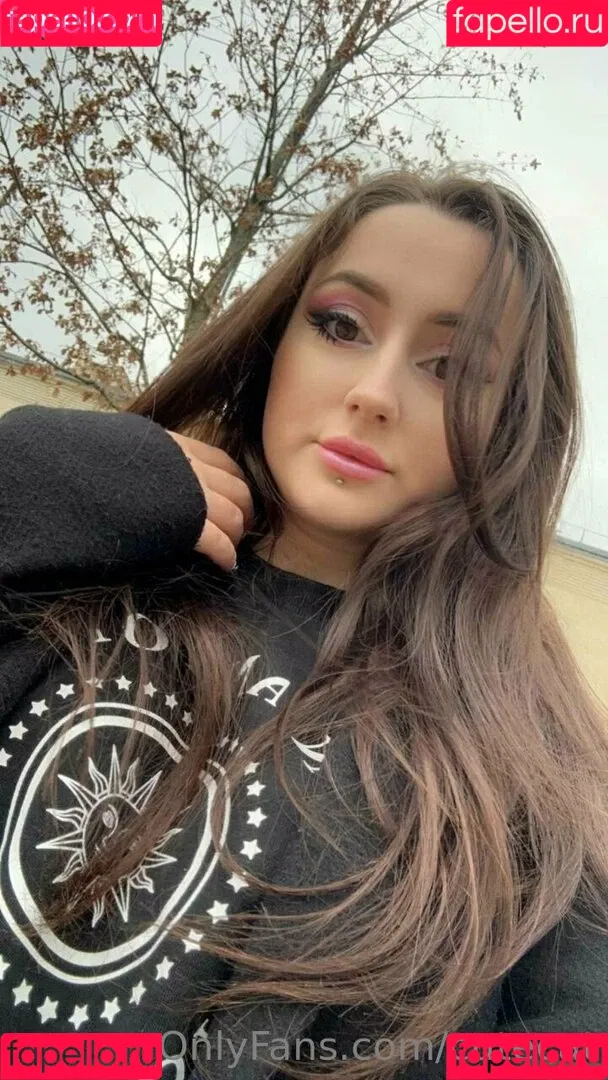 mi_ameli Onlyfans Photo Gallery 