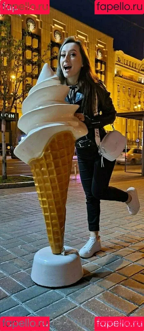 mi_ameli Onlyfans Photo Gallery 