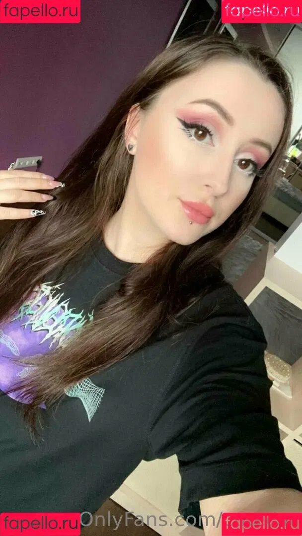 mi_ameli Onlyfans Photo Gallery 