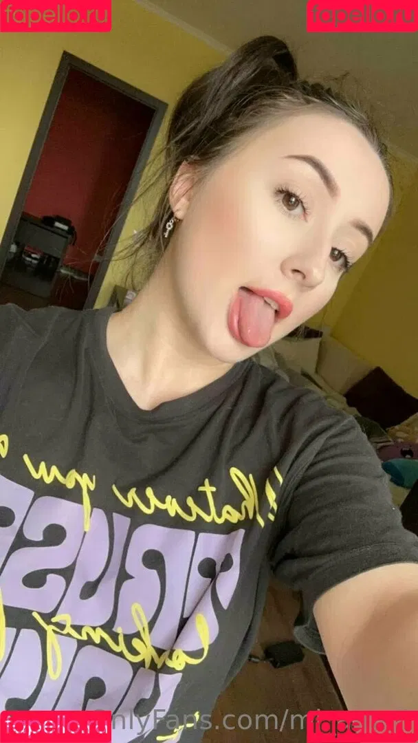mi_ameli Onlyfans Photo Gallery 