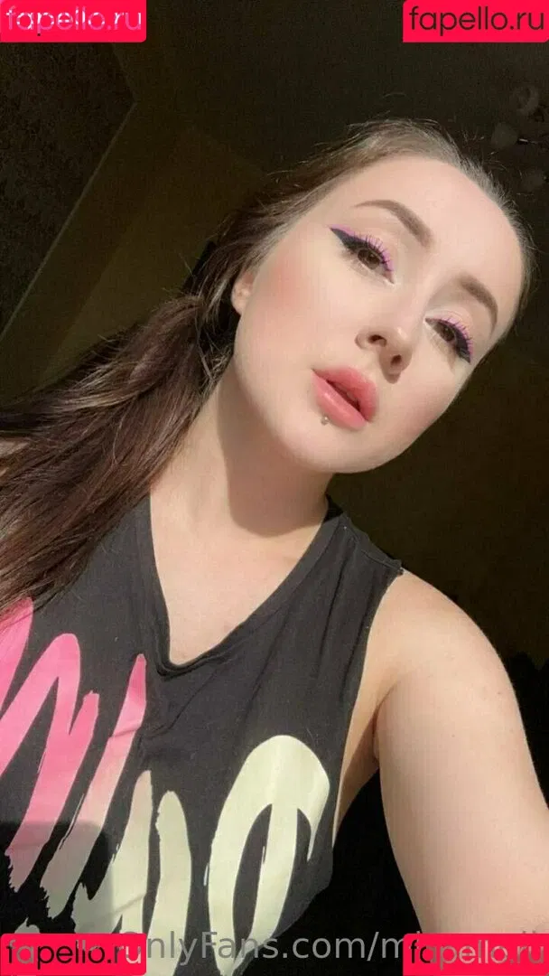 mi_ameli Onlyfans Photo Gallery 