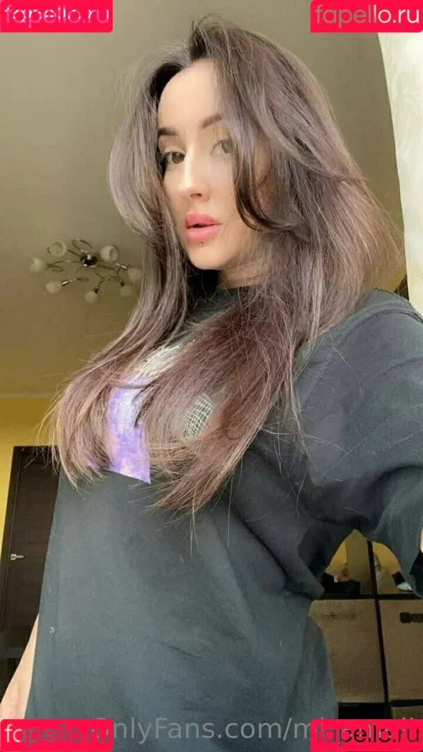 mi_ameli Onlyfans Photo Gallery 