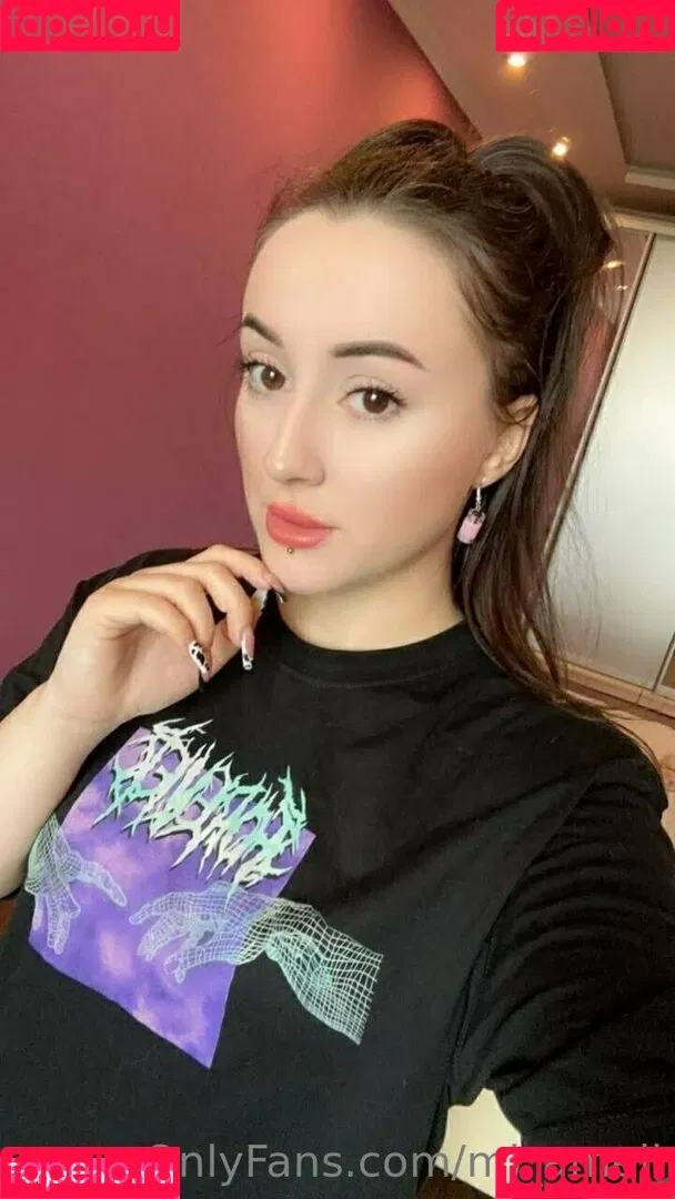 mi_ameli Onlyfans Photo Gallery 