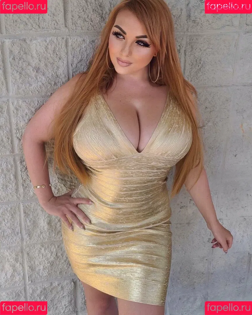 Pink Fox Onlyfans Photo Gallery 